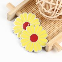 Stainless Steel Flower Pendant 304 Stainless Steel Daisy epoxy gel Fine Polishing & DIY yellow 30mm Sold By PC