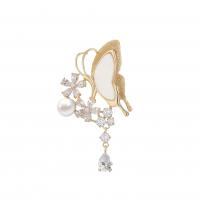 Freshwater Pearl Brooch Brass with Shell & Freshwater Pearl Butterfly gold color plated micro pave cubic zirconia & for woman nickel lead & cadmium free Sold By PC