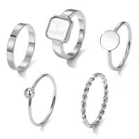 Juego de anillos de aleación de zinc, chapado en color de plata, 5 piezas & Joyería & para mujer & pegamento de gota, plateado, Vendido por Set