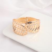Zinc Alloy Bangle Feather fashion jewelry & with rhinestone golden nickel lead & cadmium free inner 58~65mm Sold By PC