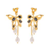 Freshwater Pearl Earrings Brass with Freshwater Pearl Butterfly gold color plated fashion jewelry & micro pave cubic zirconia & for woman nickel lead & cadmium free Sold By Pair