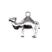 Colgantes Animales de Aleación de Zinc, Camello, chapado en color de plata antigua, Vintage & Bricolaje, libre de níquel, plomo & cadmio, 19x21mm, Vendido por UD