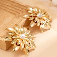 Iron Earring with Plastic Pearl Flower plated fashion jewelry & for woman nickel lead & cadmium free 6.5*6.5cm Sold By Pair