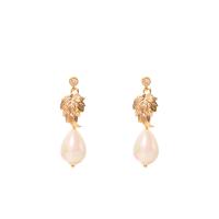 Shell Pearl Drop Earring with Brass Leaf 18K gold plated fashion jewelry & micro pave cubic zirconia & for woman 45mm Sold By Pair