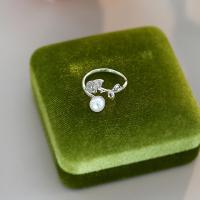Sladkovodní Pearl prst prsten, s Mosaz, módní šperky & pro ženy, stříbro, 6-7mm, Prodáno By PC