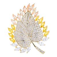 Freshwater Pearl Brooch, Brass, with Freshwater Pearl, Leaf, Vacuum Ion Plating, micro pave cubic zirconia, more colors for choice, nickel, lead & cadmium free, 35x43mm, Sold By PC