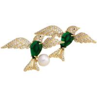 Freshwater Pearl Brooch Brass with Freshwater Pearl Bird Vacuum Ion Plating fashion jewelry & micro pave cubic zirconia & for woman golden nickel lead & cadmium free Sold By PC