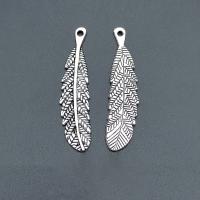 Zinc Alloy Feather Pendants antique silver color plated durable & Corrosion-Resistant & DIY nickel lead & cadmium free Approx Sold By Bag