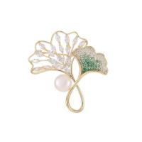 Freshwater Pearl Brooch Brass with Freshwater Pearl Ginkgo Leaf gold color plated fashion jewelry & micro pave cubic zirconia & for woman nickel lead & cadmium free Sold By PC