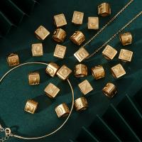 Brass távtartó gyöngyök, Sárgaréz, Ábécé betű, DIY & különböző stílusokat a választás, 8x9.50mm, Lyuk:Kb 5mm, Által értékesített PC