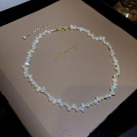 Naszyjnik z naturalnych pereł słodkowodnych, Perła plastikowa, ze Stop cynku, Ręcznie robione, biżuteria moda & dla kobiety, biały, sprzedawane na 44.7 cm Strand