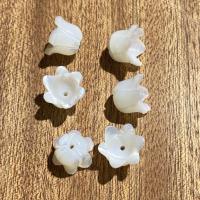 Missangas de conchas naturais do mar , Início Shell, Botão de flor, esculpidas, DIY, branco, 8x10mm, Buraco:Aprox 0.7mm, vendido por PC