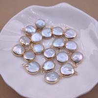 Gėlo vandens perlų pakabučiai, su Žalvarinis, Moneta, aukso spalva padengtas, Pasidaryk pats, baltas, Length about 11-12mm, Pardavė PC