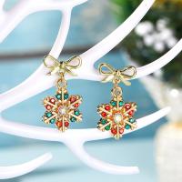 Christmas Earrings Zinc Alloy Christmas Design & fashion jewelry & for woman & enamel & with rhinestone nickel lead & cadmium free Sold By Pair