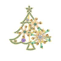 Broszki świąteczne, Mosiądz, świąteczne drzewko, Świąteczny projekt & mikro utorować cyrkonia, zielony, 37x40mm, sprzedane przez PC