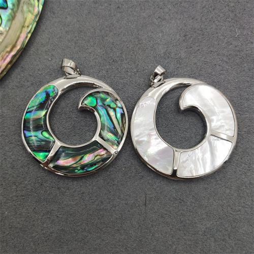 Shell Pendants with Brass silver color plated random style & fashion jewelry & DIY & mixed & hollow 25mm Sold By PC