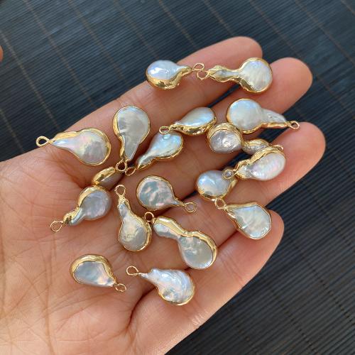 Ciondoli perle d'acqua dolci, perla d'acquadolce coltivata naturalmente, with ottone, Lacrima, DIY, bianco, Length: 80-10mm, width: 10-25mm, Venduto da PC
