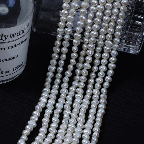 Bulvių išauginti gėlavandenių perlų karoliukai, Gėlo vandens perlų, Bulvė, Pasidaryk pats, baltas, Length about 5-6mm, Parduota už Apytiksliai 40 cm Strand