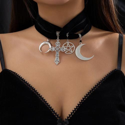 Fashion Choker Necklace Velveteen with Zinc Alloy 4 pieces & fashion jewelry & for woman platinum color Sold By Set