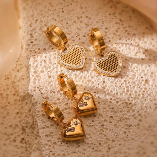 Cubic Zirconia Micro Pave Brass Earring Heart gold color plated & micro pave cubic zirconia & for woman nickel lead & cadmium free Sold By Pair