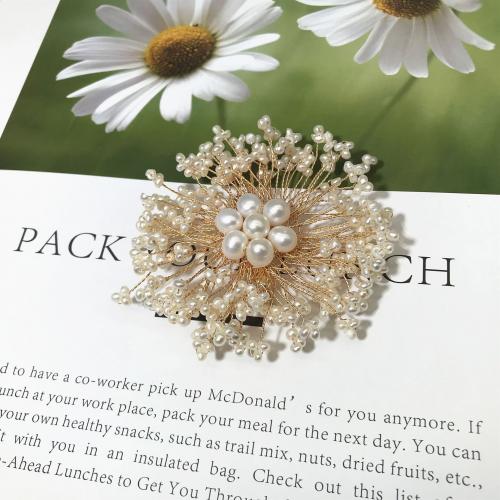 Broszka z pereł słodkowodnych, Perła naturalna słodkowodna, ze Druty mosiężne, Kwiat, Ręcznie robione, dla kobiety, biały, 75x75mm, sprzedane przez PC