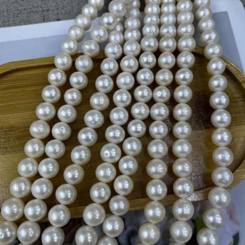Natūralus gėlavandenių perlų Palaidos karoliukai, Gėlo vandens perlų, Šiek tiek apvalus, Bižuterijos & Pasidaryk pats, baltas, Length about 10-11mm, Apytiksliai 42kompiuteriai/Strand, Pardavė Strand