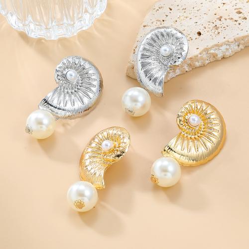 Zinek Stud náušnice, s Plastové Pearl, Ulita, módní šperky & pro ženy, více barev na výběr, 55x27mm, Prodáno By Pair