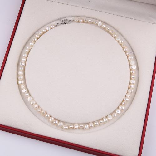 Přírodní Sladkovodní Pearl náhrdelník, s Zinek, Keishi, barva stříbrná á, módní šperky & unisex, bílý, Length about 7-8mm, Délka Cca 31-40 cm, Prodáno By PC