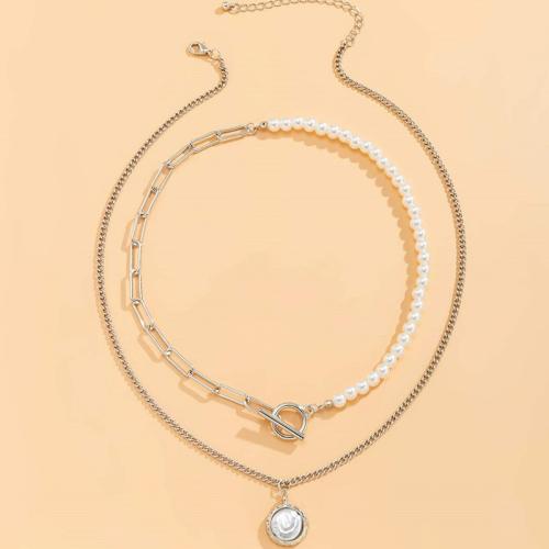 Zinklegierung Halskette, mit Kunststoff Perlen, plattiert, für Frau, goldfarben, verkauft von PC