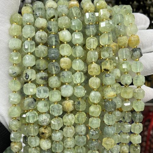 Χάντρες Κοσμήματα πολύτιμος λίθος, Prehnite, Πλατεία, κοσμήματα μόδας & DIY & διαφορετικό μέγεθος για την επιλογή & πολύπλευρη, πράσινος, Sold Per Περίπου 38 cm Strand