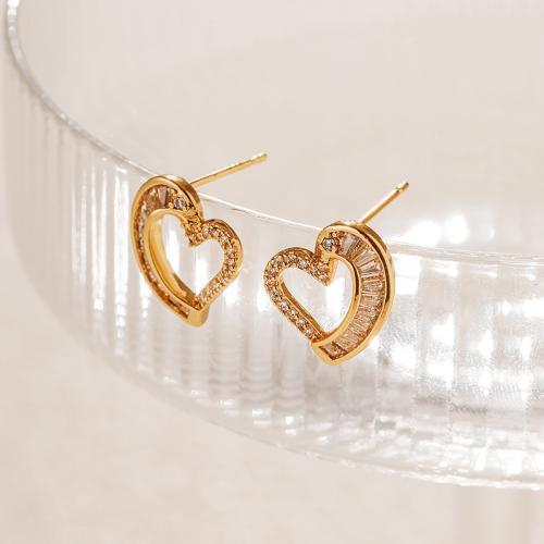 Cubic Zirconia Micro Pave Brass Earring Heart plated fashion jewelry & micro pave cubic zirconia golden nickel lead & cadmium free Sold By Pair