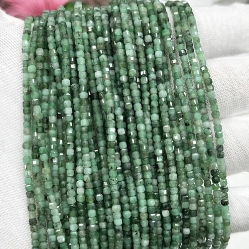 Koraliki z kameniem szlachetnym, Emerald, Kwadrat, biżuteria moda & DIY & fasetowany, zielony, 2.50mm, sprzedawane na około 38 cm Strand