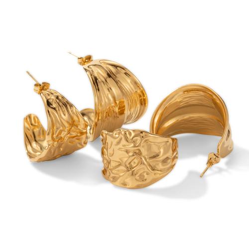 Titanium Staal Stud Earring, Letter C, gold plated, mode sieraden & verschillende stijlen voor de keuze & voor vrouw, Verkocht door pair