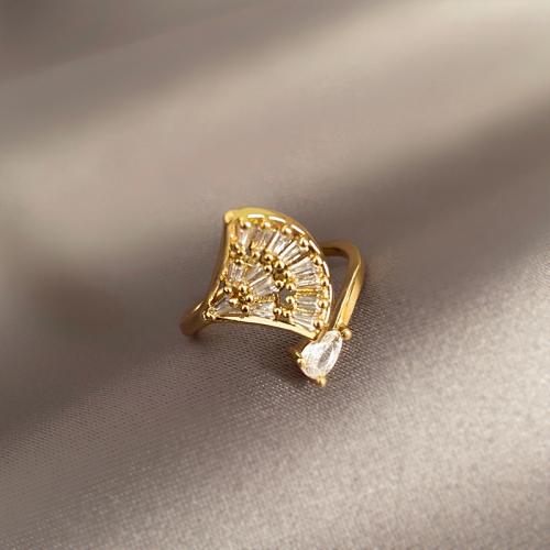 Kubieke Circonia Micro Pave Brass Ring, Messing, Ginkgo Leaf, mode sieraden & micro pave zirconia & voor vrouw, Maat:7, Verkocht door PC