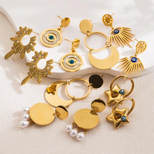 Titanové ocelové náušnice, Titanium ocel, s Plastové Pearl, módní šperky & různé designy pro výběr & s drahokamu, zlatý, Prodáno By Pair
