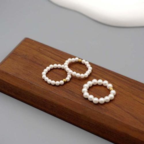 Ring Finger Titantium stali, ze Shell Pearl, Powlekane, biżuteria moda & różnej wielkości do wyboru, biały, The inner diameter of the ring is about 16.5-17.5mm, sprzedane przez PC