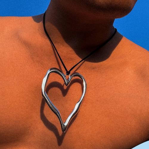 Zinklegierung Schmuck Halskette, mit Baumwollsamt, Herz, plattiert, für den Menschen, keine, frei von Nickel, Blei & Kadmium, Länge 76 cm, verkauft von PC
