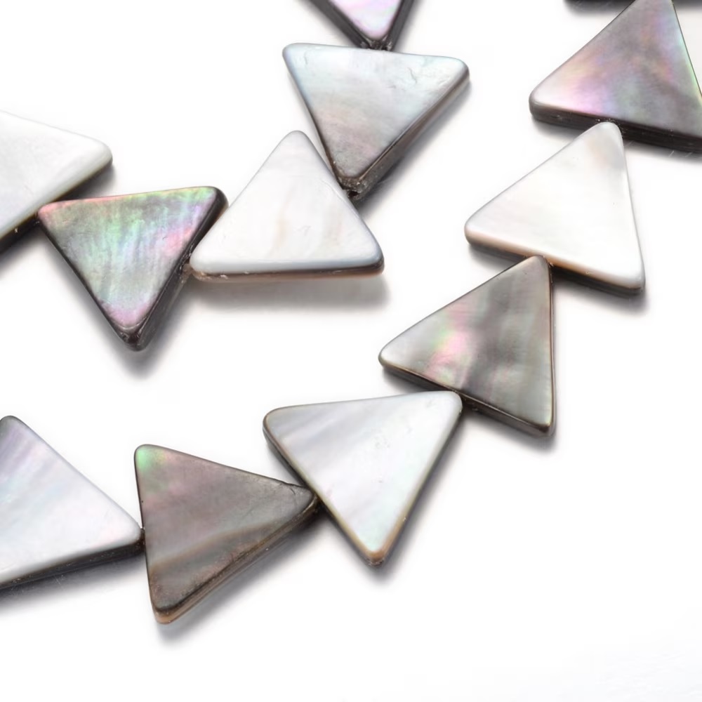 Perles de coquillage noire