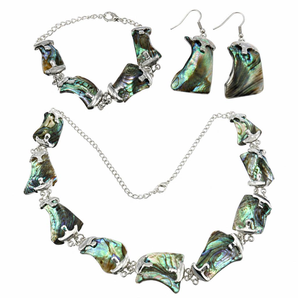 Parures de bijoux en coquillage