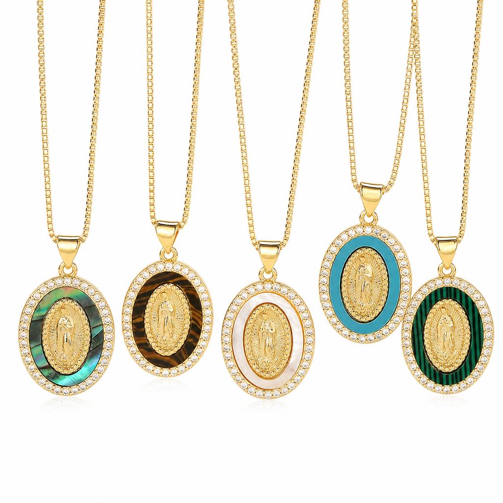 Circón cúbico Micro pavimentar collar de cobre amarillo