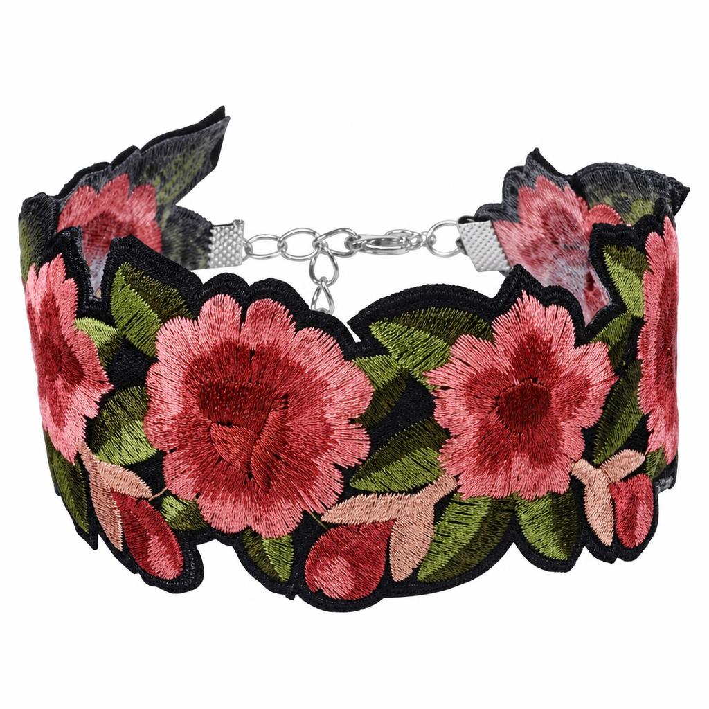 Stickerei Choker