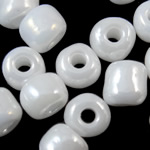 Ceylon Glas-Rocailles, rund, weiß, 2x3mm, Bohrung:ca. 1mm, verkauft von Tasche