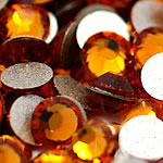 Kristall Eisen auf Nagelkopf, Dom, flache Rückseite & facettierte, orange, Grade A, 4.6-4.8mm, 10Grosses/Tasche, 144PCs/brutto, verkauft von Tasche