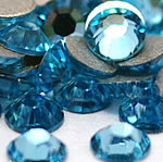 Cabochões de cristal, Cúpula, traseira plana & facetada, aguamarinha, Grade A, 1.5-1.6mm, 10Grossesgrosso/Bag, 144PCs/Gross, vendido por Bag