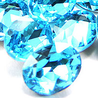Crystal Cabochons Oval silver color plated rivoli back & faceted Aquamarine Sold By Bag