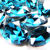 Cabochões de cristal, Oval, cromado de cor prateada, Rivoli volta & facetada, azul pavão, 13x18mm, 168PCs/Bag, vendido por Bag