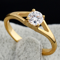 Anillo de dedo Gets®, metal, chapado en oro de 18 K, con circonia cúbica, libre de níquel, plomo & cadmio, 5mm, tamaño:7.5, Vendido por UD