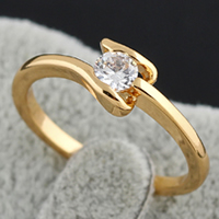 Anillo de dedo Gets®, metal, chapado en oro de 18 K, con circonia cúbica, libre de níquel, plomo & cadmio, 5mm, 6mm, tamaño:5, Vendido por UD