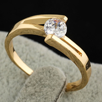 Anillo de dedo Gets®, metal, chapado en oro de 18 K, con circonia cúbica, libre de níquel, plomo & cadmio, 6.5mm, tamaño:7, Vendido por UD