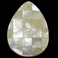 Pendentifs de coquillages blancs naturels, coquille blanche, larme, mosaïque, 28.50x39.50x7.50mm, Trou:Environ 1.5mm, 10PC/lot, Vendu par lot